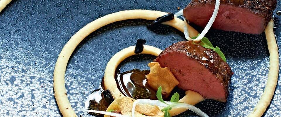 Så enkelt og raffinert kan du servere viltet