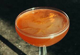 Slik lager du den perfekte whiskydrink