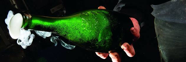 Lurer du på hvor champagne får boblene fra?