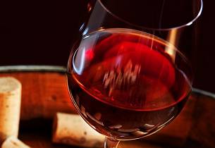 Smak 12 Bordeaux-årganger tilbake til 1980