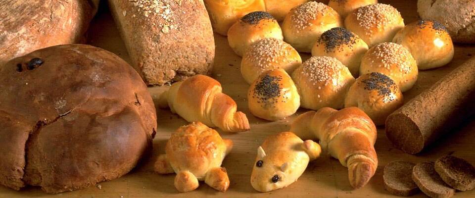 Hjemmebakt brød til frokosten