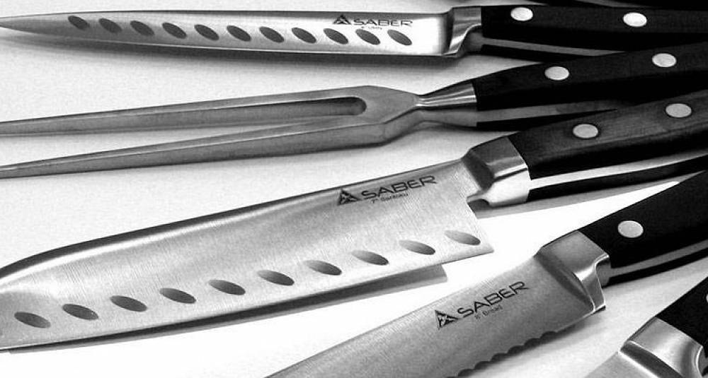 Kvesser knivene foran kokke-NM