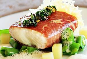 By på en nydelig italienskinspirert rett med kveite