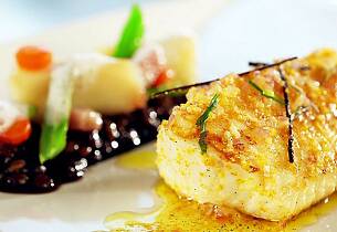 Inviter til festmiddag med steinbit