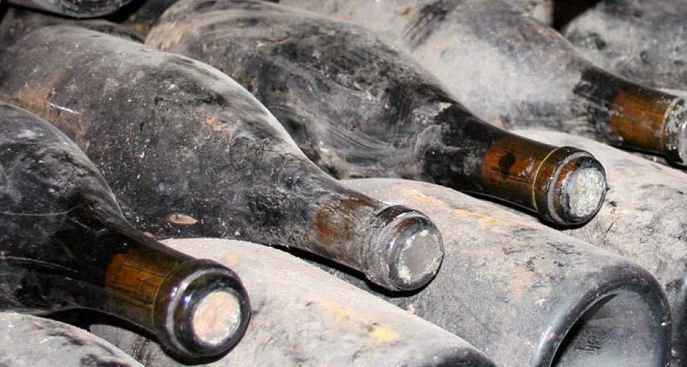Sprengte 80 år gammel vin i lufta