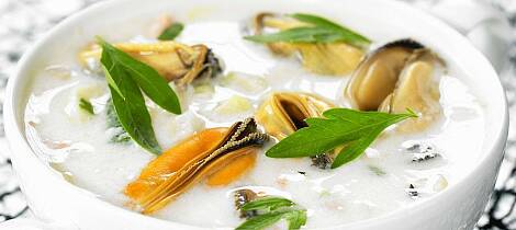 Så enkelt lager du en lekker blåskjellsuppe