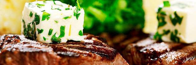 Overrask med hjemmelaget kryddersmør til biffen