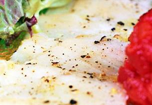 Klippfisk carpaccio