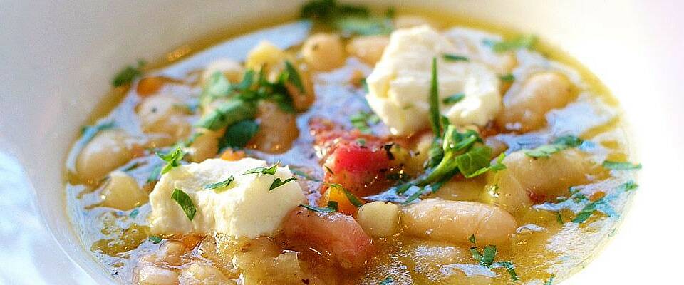 Nå er sesongen for å sette en toscansk grønnsakssuppe på festbordet