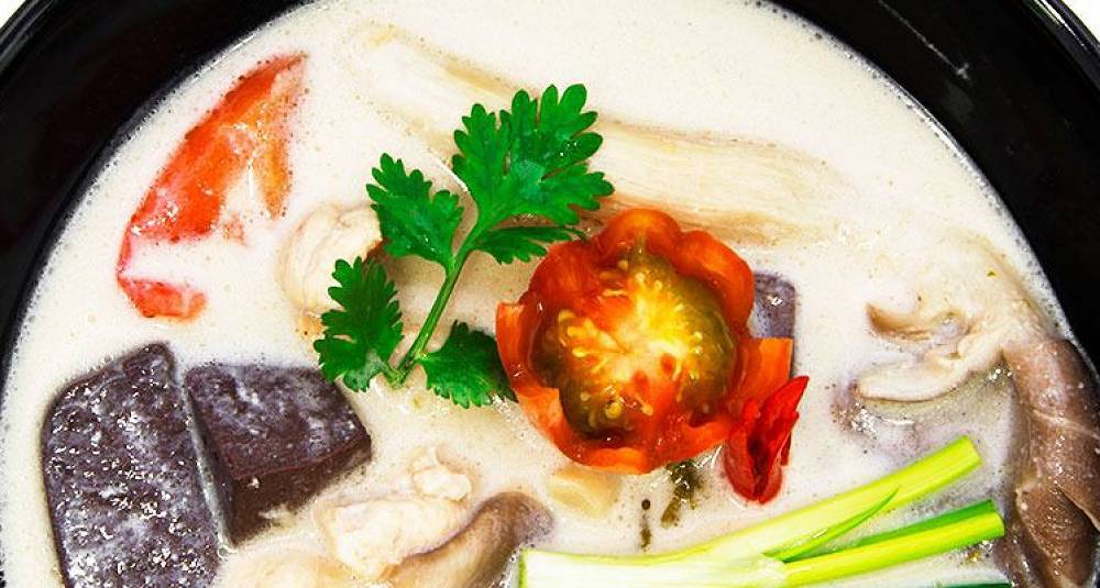 Thai kyllingsuppe med sopp - Tom Kha Gai