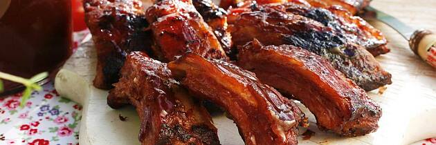 Spareribs fra grillen takker alle ja til