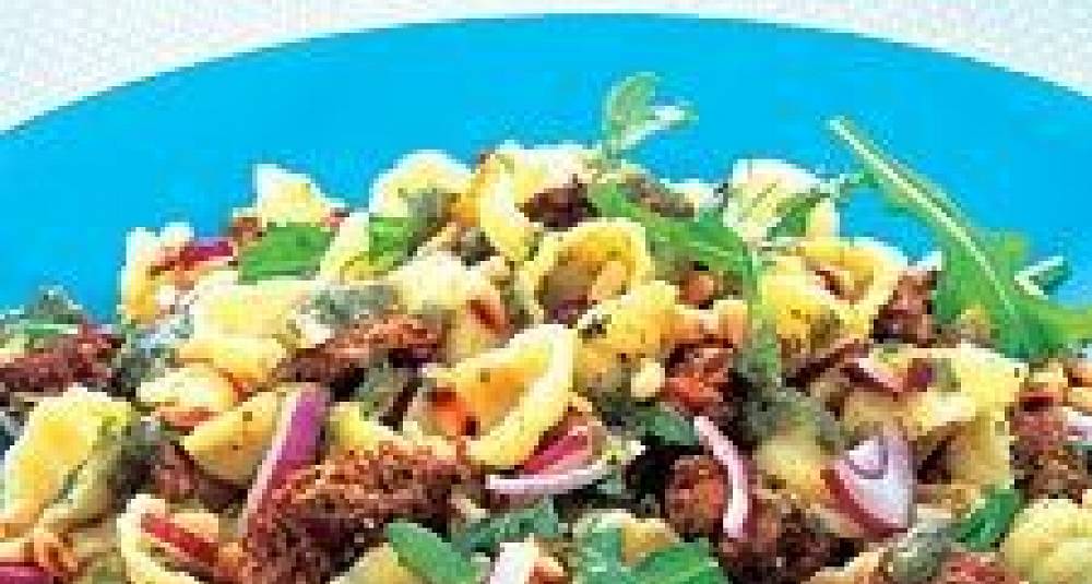 Pasta-pestosalat