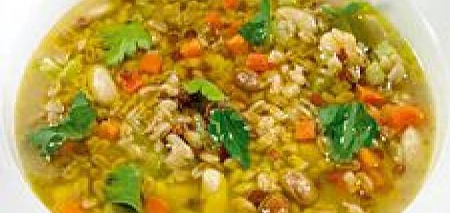 Speltsuppe med lokk (Zuppa di farro co cappellaccio di pane)