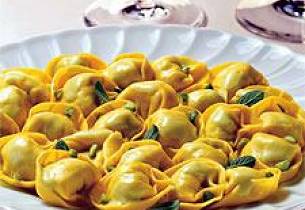 Tortelloni con Ricotta e Spinaci