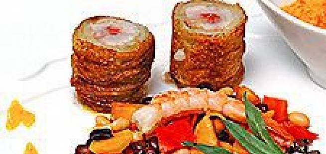 Potetstekt sei med salami, Bouillabaisse- vinaigrette og bønnesalsa