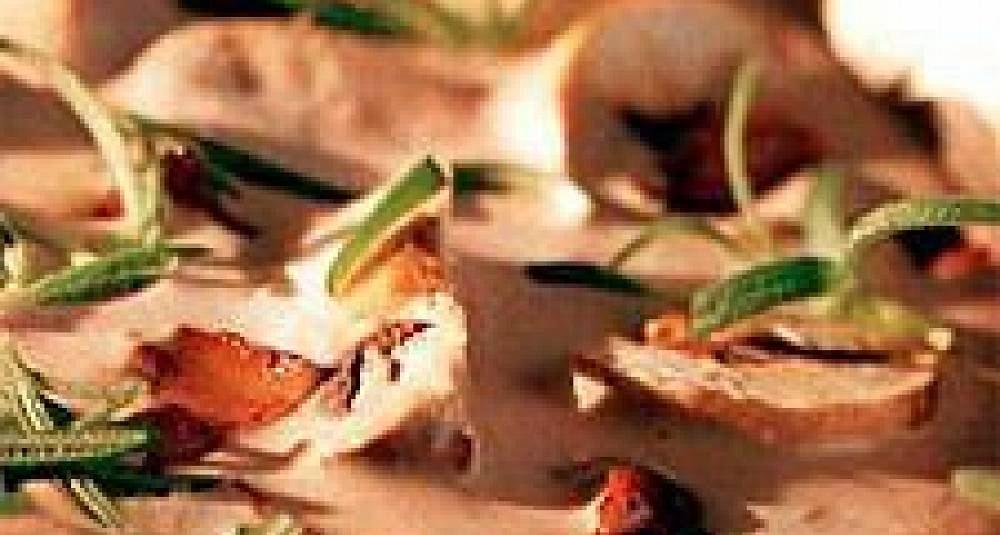 Kylling- eller svinefilet med Rosmarin- og soppsaus