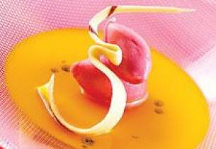 Appelsinsuppe med blodappelsinsorbet