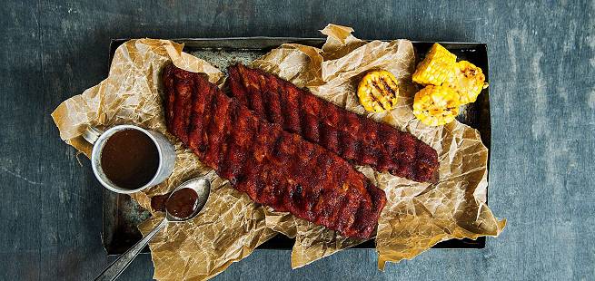 Spareribs med kålsalat