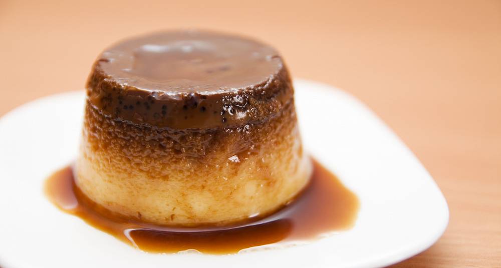 Portvinsduftende karamellpudding