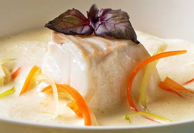 By på nydelig fiskesuppe med sesongens beste råvare