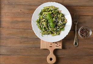 Pastasalat med pesto