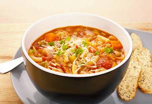 Italiensk minestronesuppe