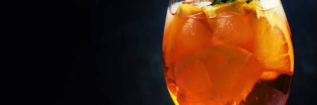 Lag en julevri på favorittdrink nummer en