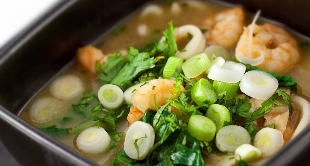 Syrlig rekesuppe som i Thailand