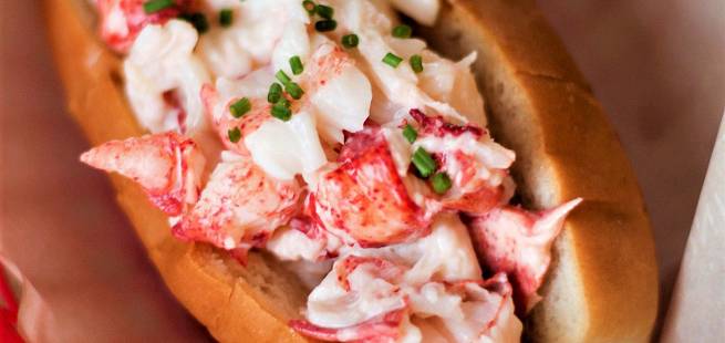 Lobster roll - hummer i pølsebrød