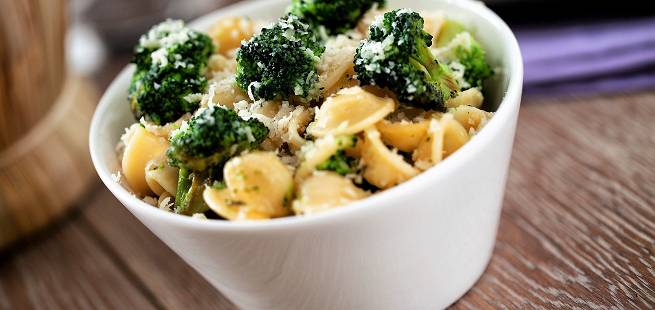 Orecchiette med ansjos og broccoli
