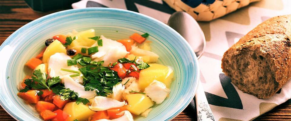 Slik lager du fiskesuppe i en fei