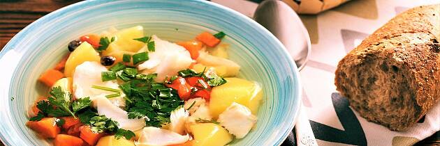 Slik lager du fiskesuppe i en fei