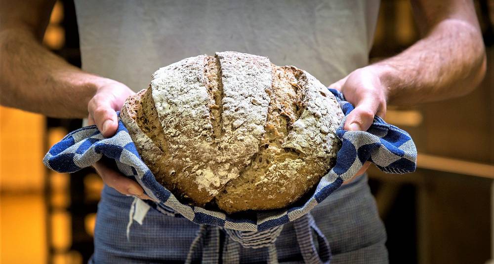 Grovbrød med mye godt i