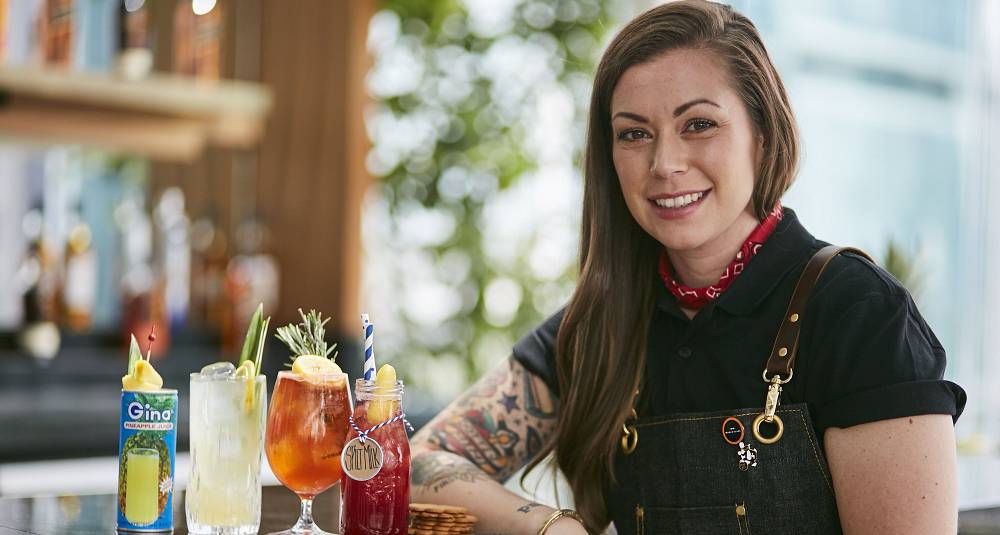 Canadiske Kaitlyn Stewart er verdens beste bartender