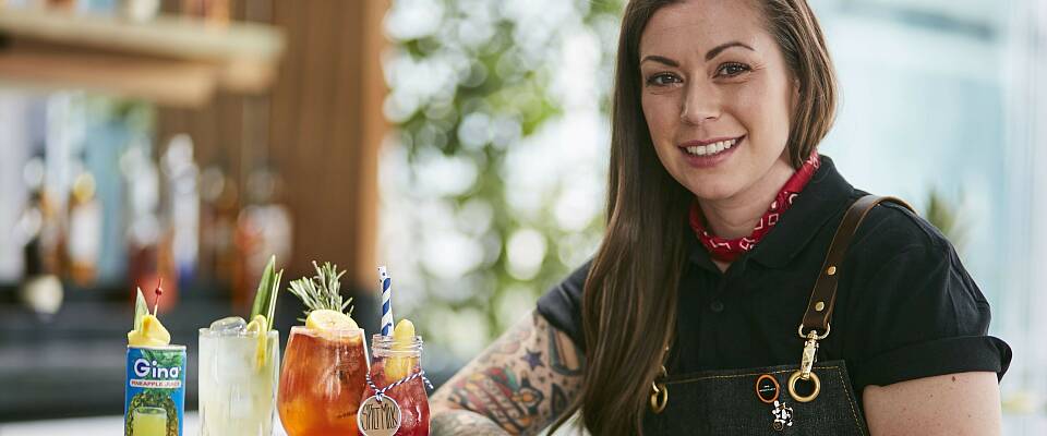 Canadiske Kaitlyn Stewart er verdens beste bartender