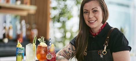 Canadiske Kaitlyn Stewart er verdens beste bartender