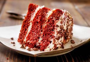 Vegansk red velvet-kake med kremostfrosting