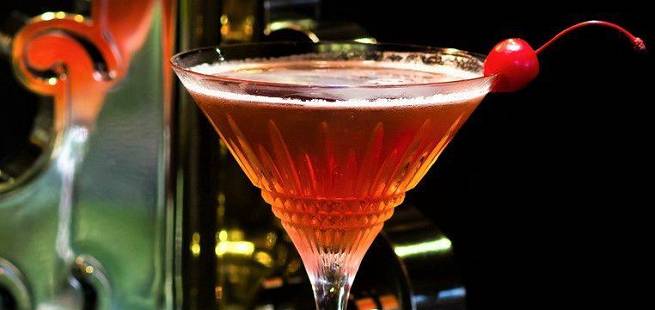 French Manhattan drinkoppskrift