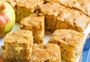 Blondies med mandelmel