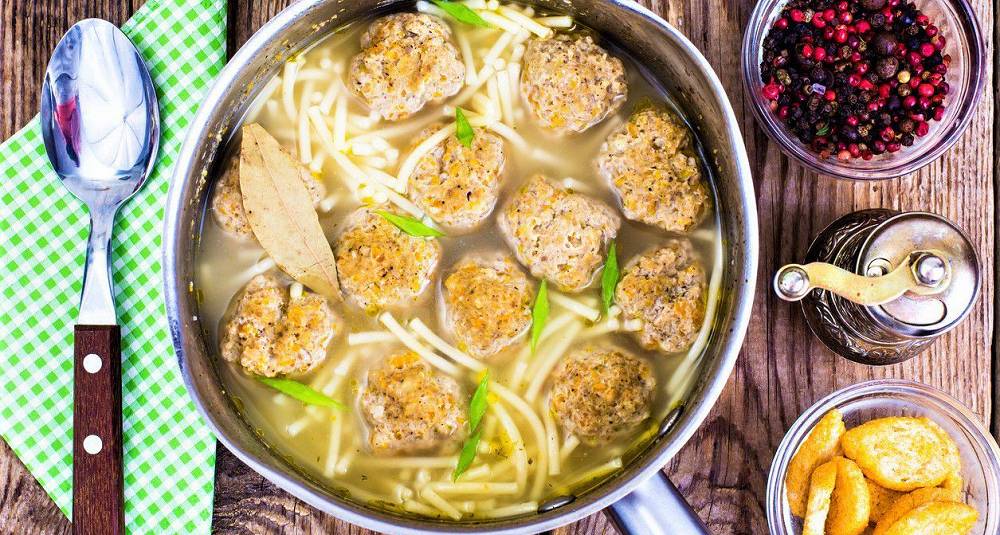 Suppe med kjøttboller og pasta som i Italia - Pallottoline e Pasta in Brodo