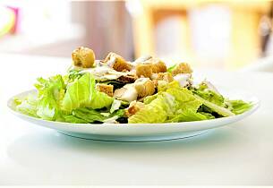 Slik kan du også lage cæsarsalat