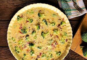 Slik får du brukt opp litt av restene i kjøleskapet