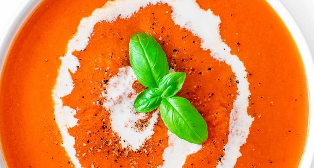 Det er en grunn til at gazpacho er favoritt i Spania sommertid - ekstra god blir den med et lite chilikick