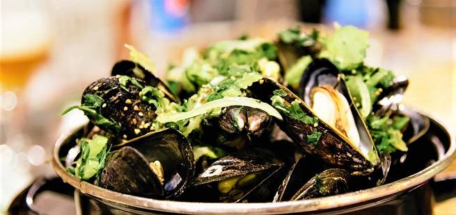 Moules Basis blåskjellgryte - slik koker du blåskjell