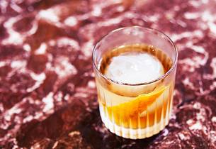Rum old fashioned drinkoppskrift