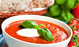 En deilig og syrlig tomatsuppe kickstarter uka