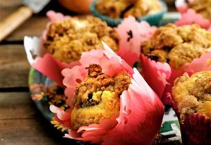 Eplemuffins med smuletopping