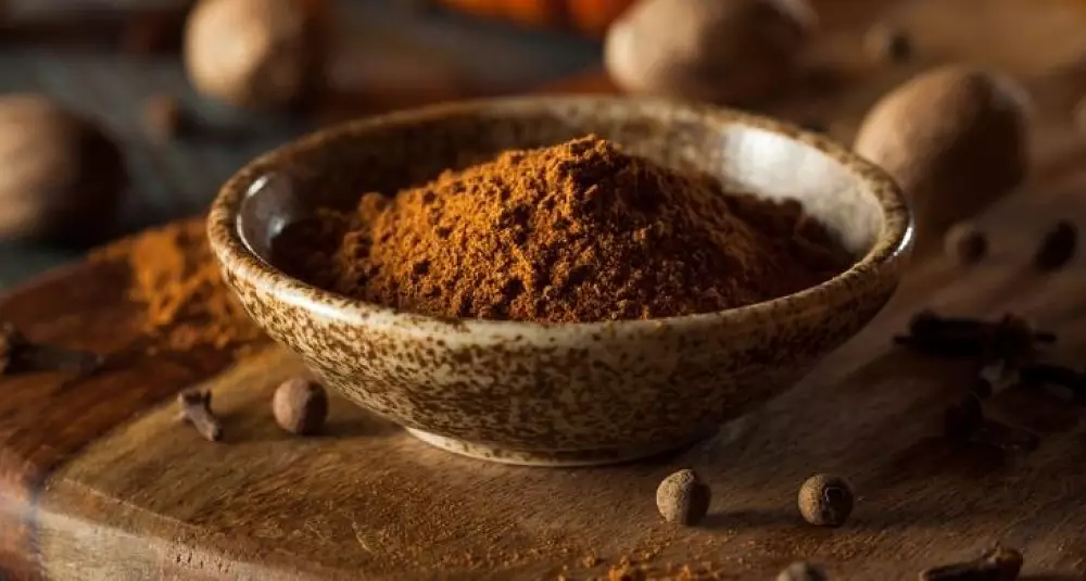 Engelsk krydderblanding (mixed spice)