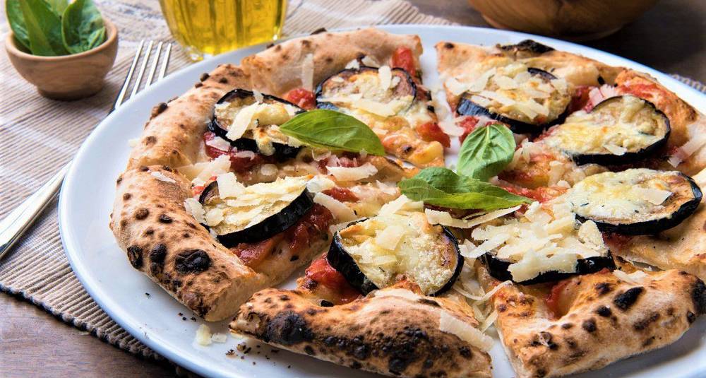 Pizza aubergine