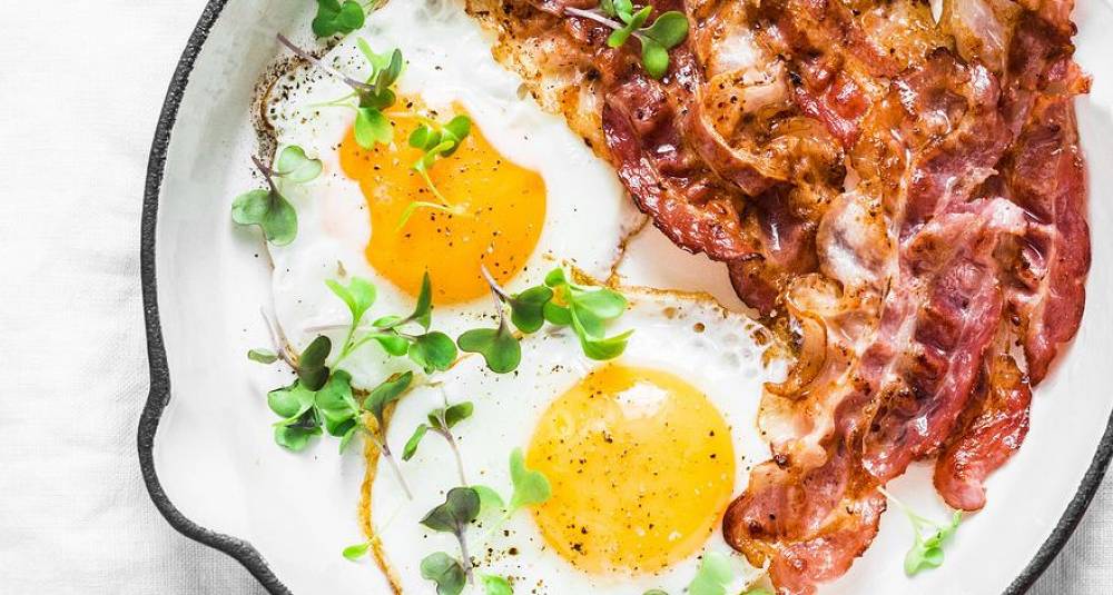Bacon and eggs som i England